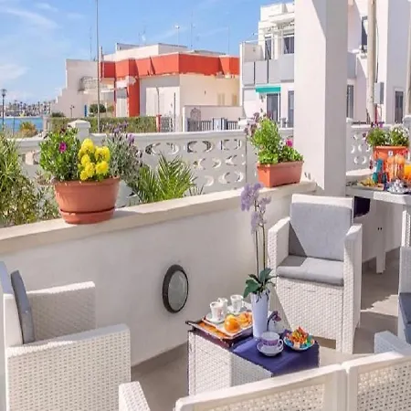 Alojamento de Acomodação e Pequeno-almoço Bead E Breakfast Estasi Sul Mar *